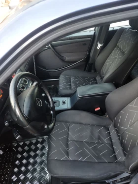 Mercedes-Benz C 180 C180i | Mobile.bg    9