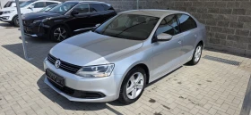 VW Jetta 1.6TDI BLUEMOTION* NAVI* PARKTRONIC 
