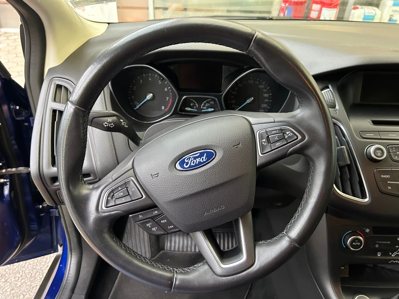 Ford Focus 1.0 ecoboost, снимка 10 - Автомобили и джипове - 47696890