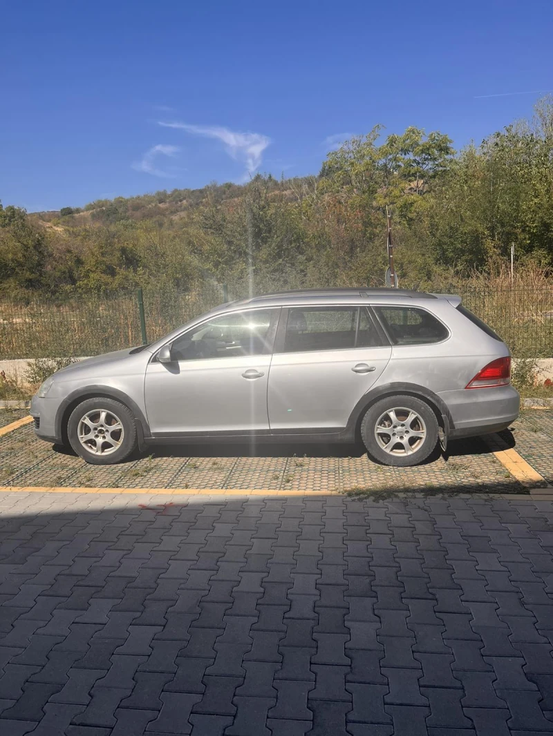 VW Golf 1.9 TDI 105кс, снимка 4 - Автомобили и джипове - 47408297