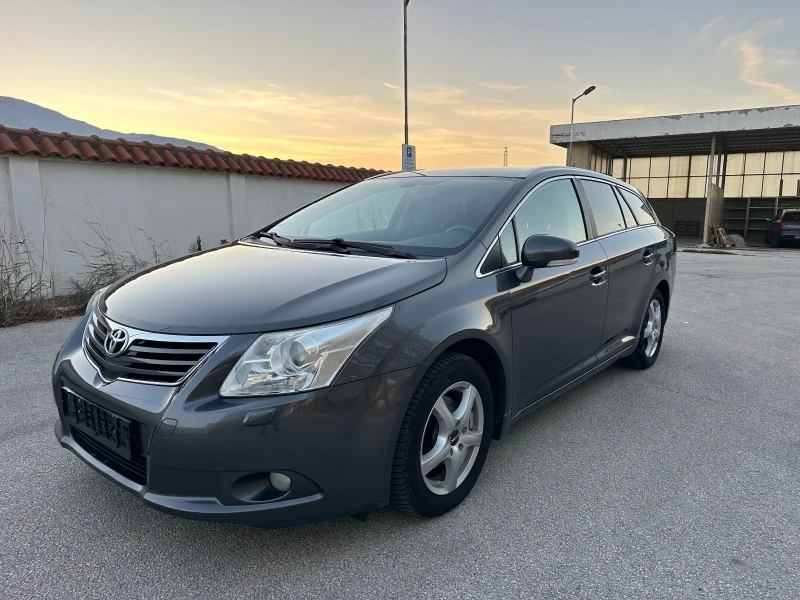 Toyota Avensis 2.0D4d/126кс/Подгрев седалки/Автопилот/6скорости, снимка 1 - Автомобили и джипове - 48126791