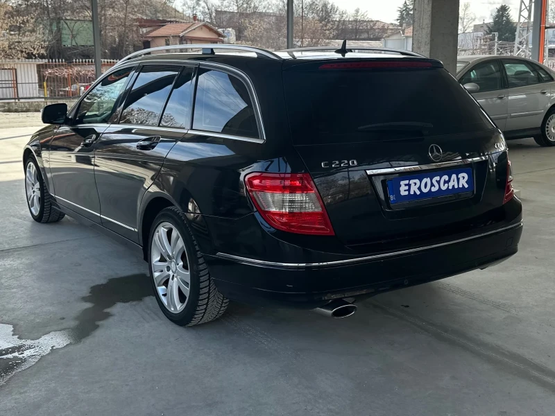 Mercedes-Benz C 220 CDI, снимка 5 - Автомобили и джипове - 48892879