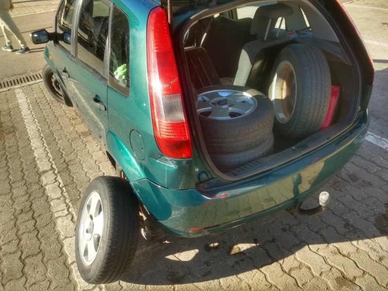 Ford Fiesta, снимка 5 - Автомобили и джипове - 49415059