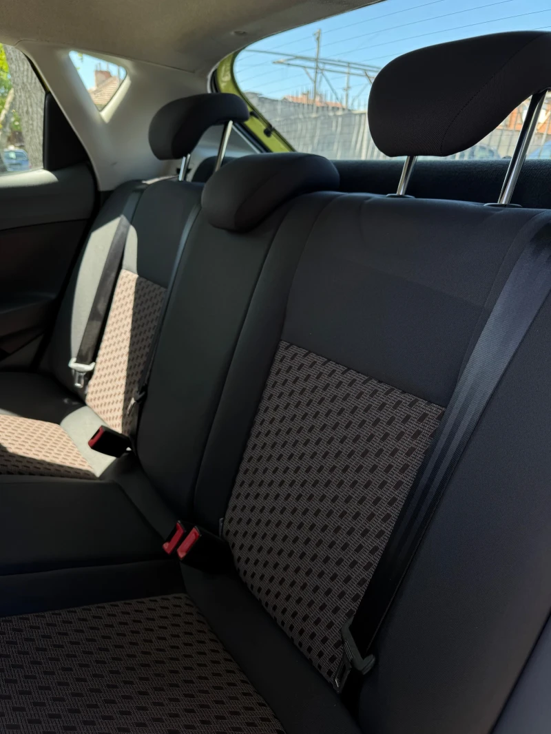 Seat Ibiza 1.2 BENZIN AUSTRIA, снимка 14 - Автомобили и джипове - 51217884