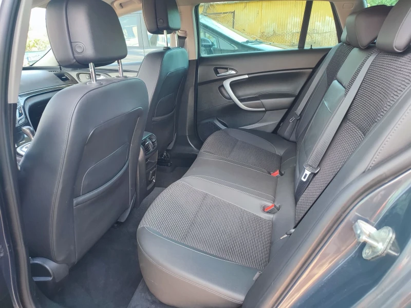 Opel Insignia 2.0 D avtomat, снимка 13 - Автомобили и джипове - 52028449