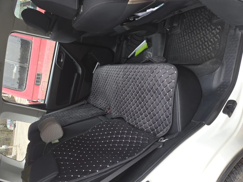 Subaru Forester 2.0 d, снимка 10 - Автомобили и джипове - 53121851