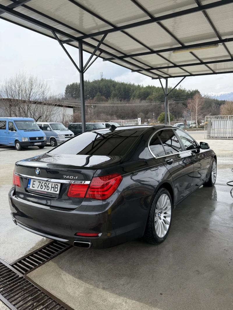 BMW 740 НАПЪЛНО ОБСЛУЖЕН* ПОДГРЕВ* ОБДУХВАНЕ* ХЕД ЪП* ВАКУ, снимка 7 - Автомобили и джипове - 53250997