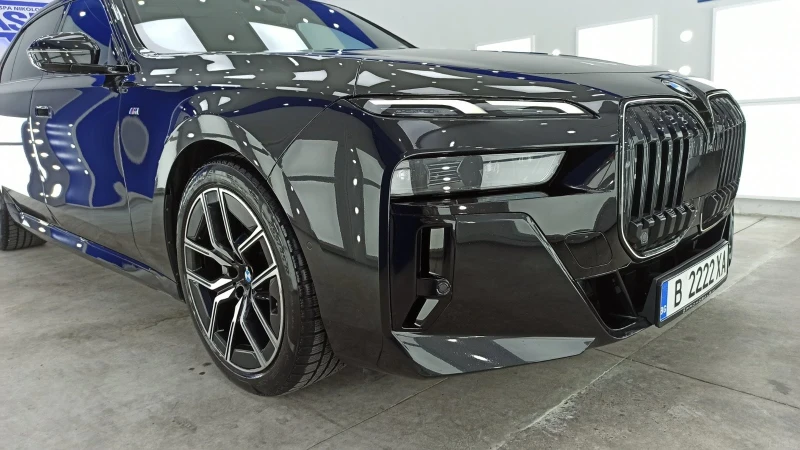 BMW 740 M-paket X-drive, снимка 9 - Автомобили и джипове - 53404072