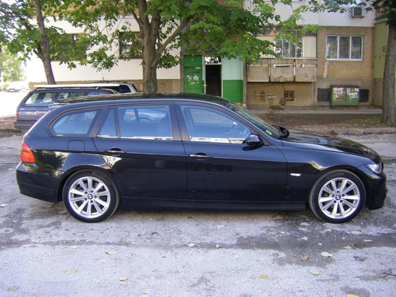 BMW 320 SPORT PAK 160 x.km, снимка 7 - Автомобили и джипове - 46739037