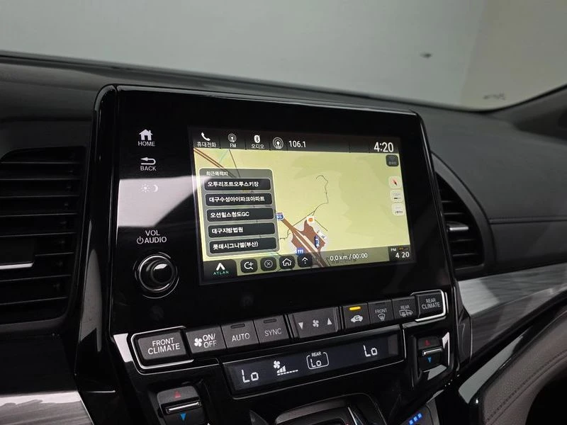 Honda Odyssey 3.5 Automatic, снимка 12 - Автомобили и джипове - 55905997