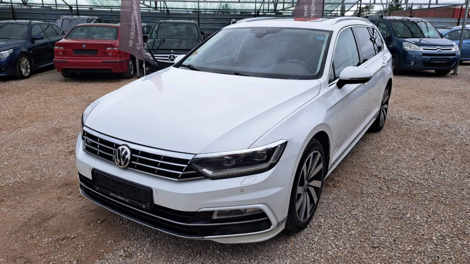 VW Passat R-LINE DIGITAL ACC PANORAMA NOV VNOS GERMANY - [1] 