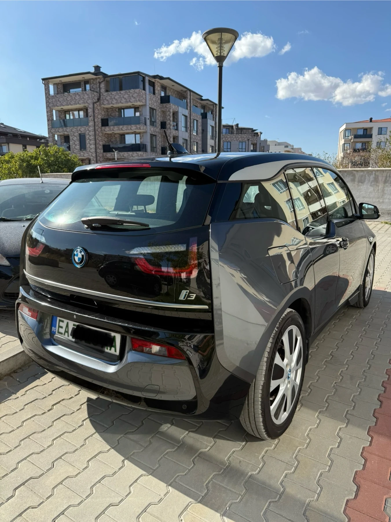 BMW i3 120ah 42.2kwh - изображение 2