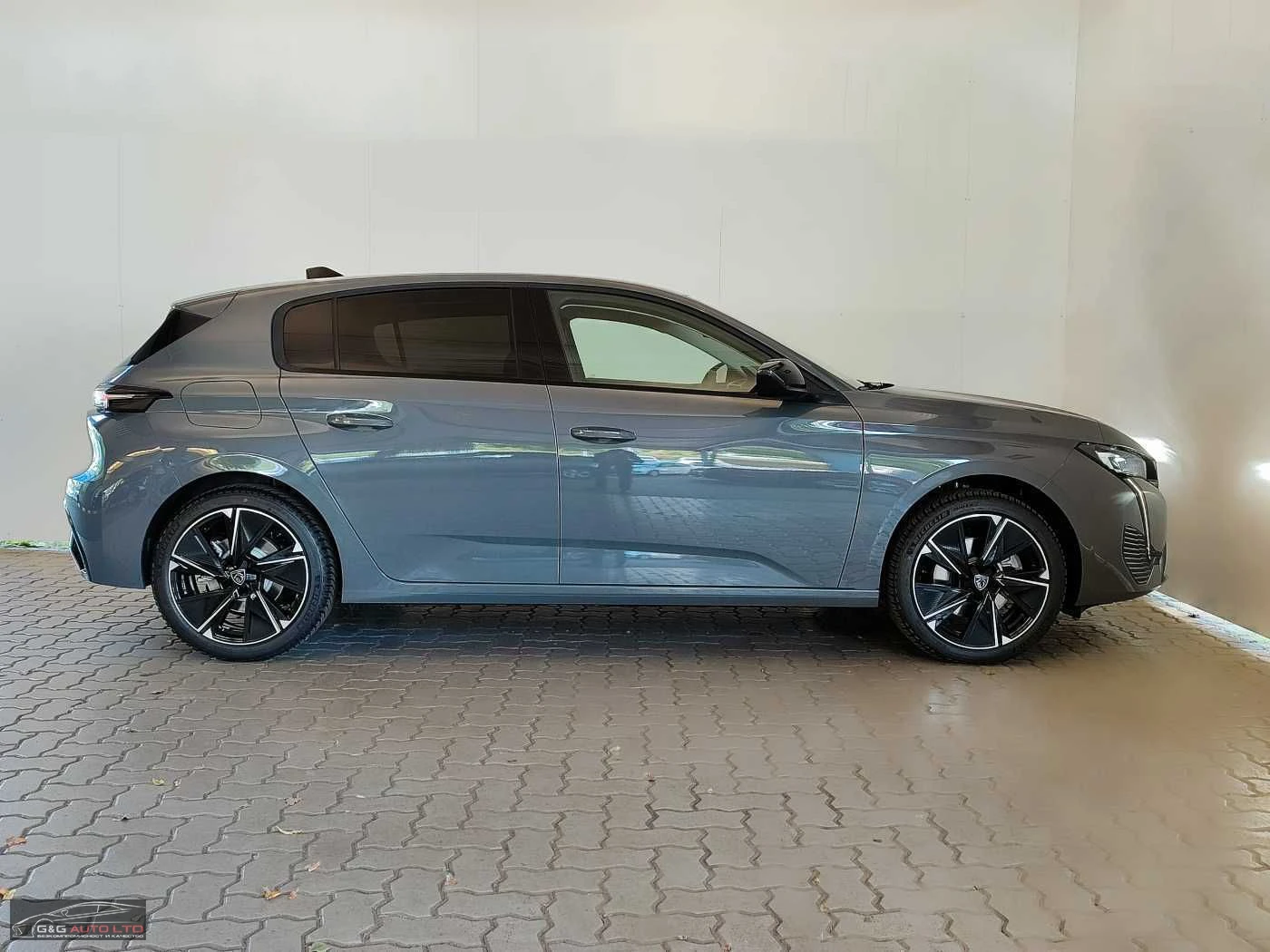 Peugeot 308 156HP/ALLURE/CAM/NAVI/LED/AMBI/CARPLAY/449v - изображение 5