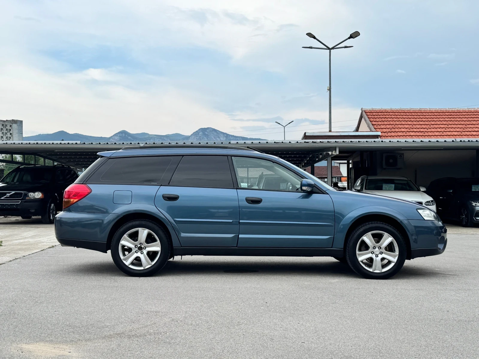 Subaru Outback 3.0HSI ГАЗ/БЕНЗИН АВТОМАТ - изображение 4