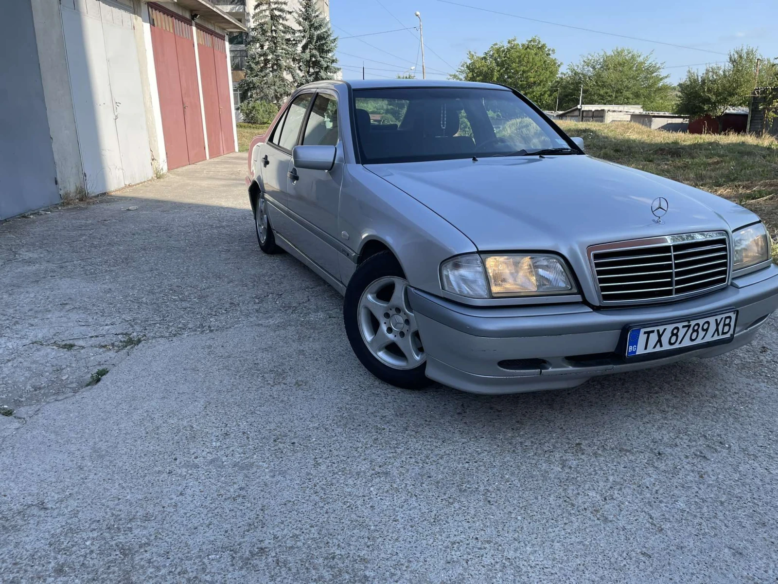Mercedes-Benz C 220 D - изображение 3