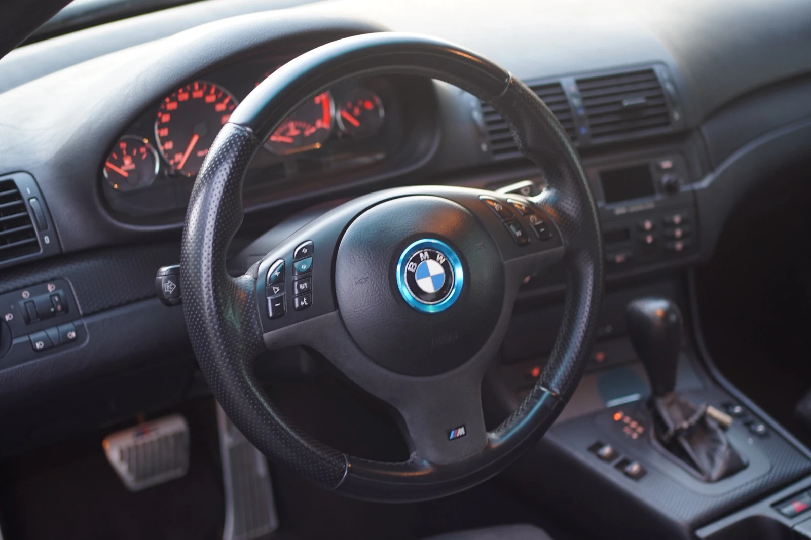 BMW 320 D FACE/MPACK/HARMAN/ALCANTAR - изображение 9