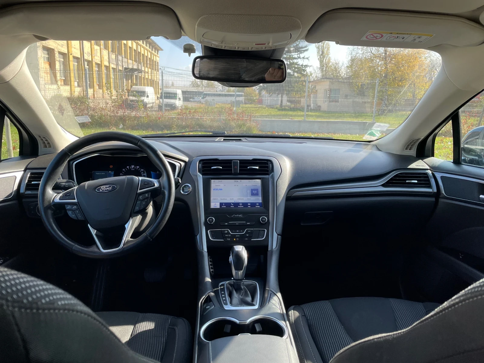 Ford Mondeo 2.0 hybrid  - изображение 8