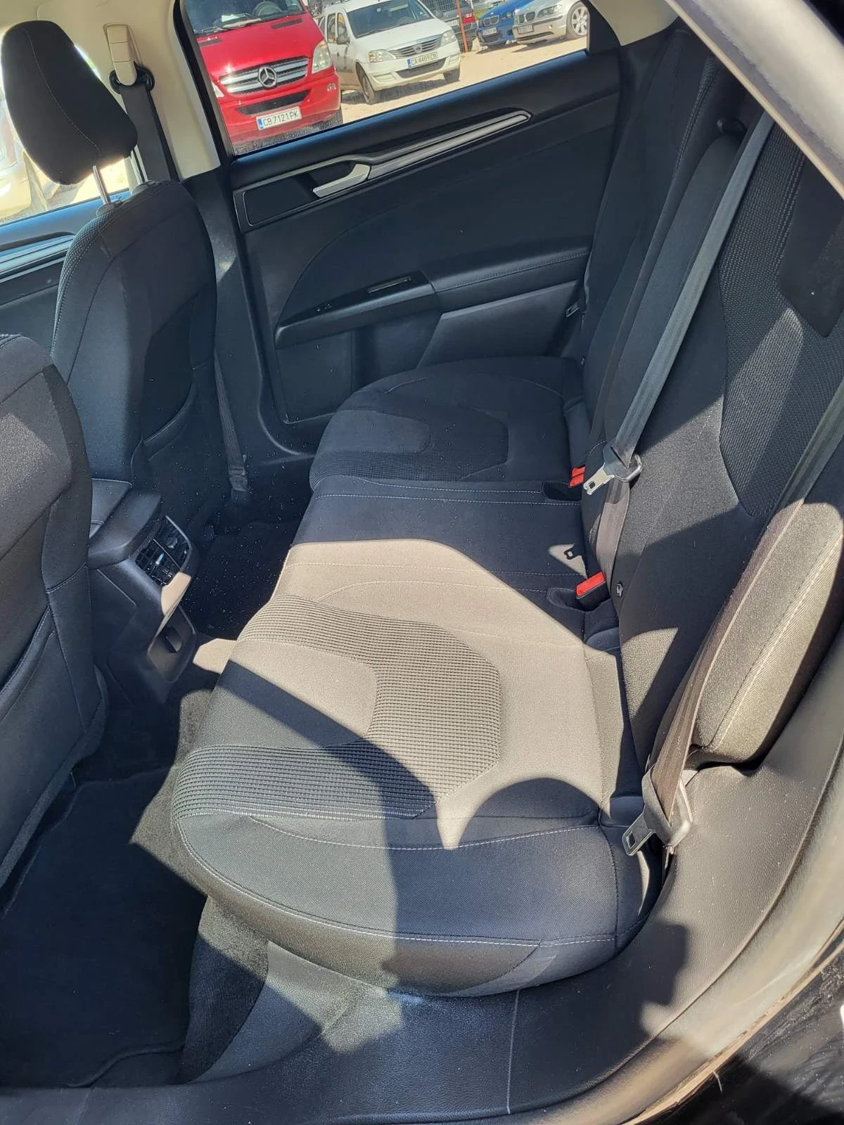 Ford Mondeo 2.0 hybrid  - изображение 6