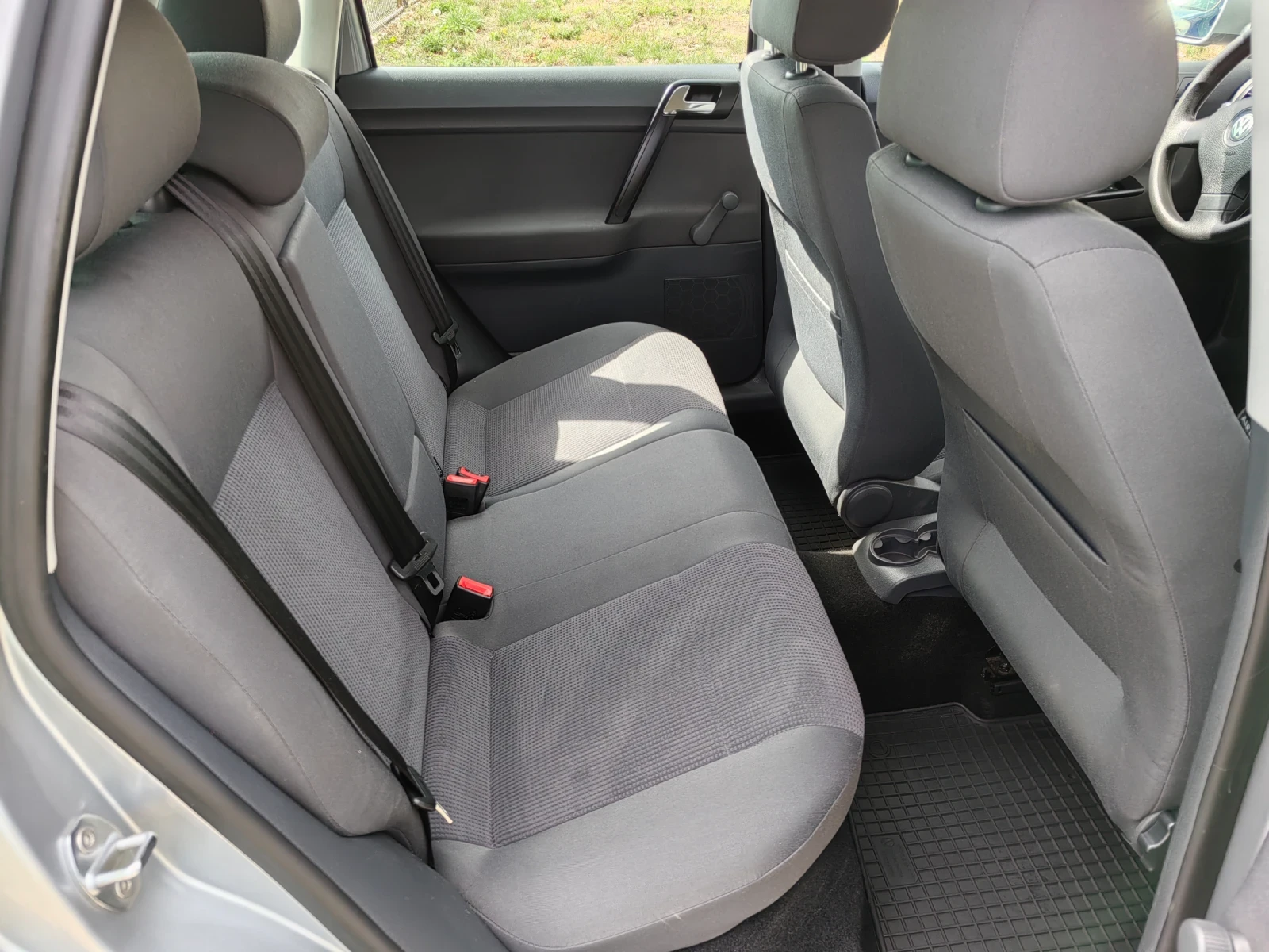 VW Polo 1.4i 75ps - изображение 10