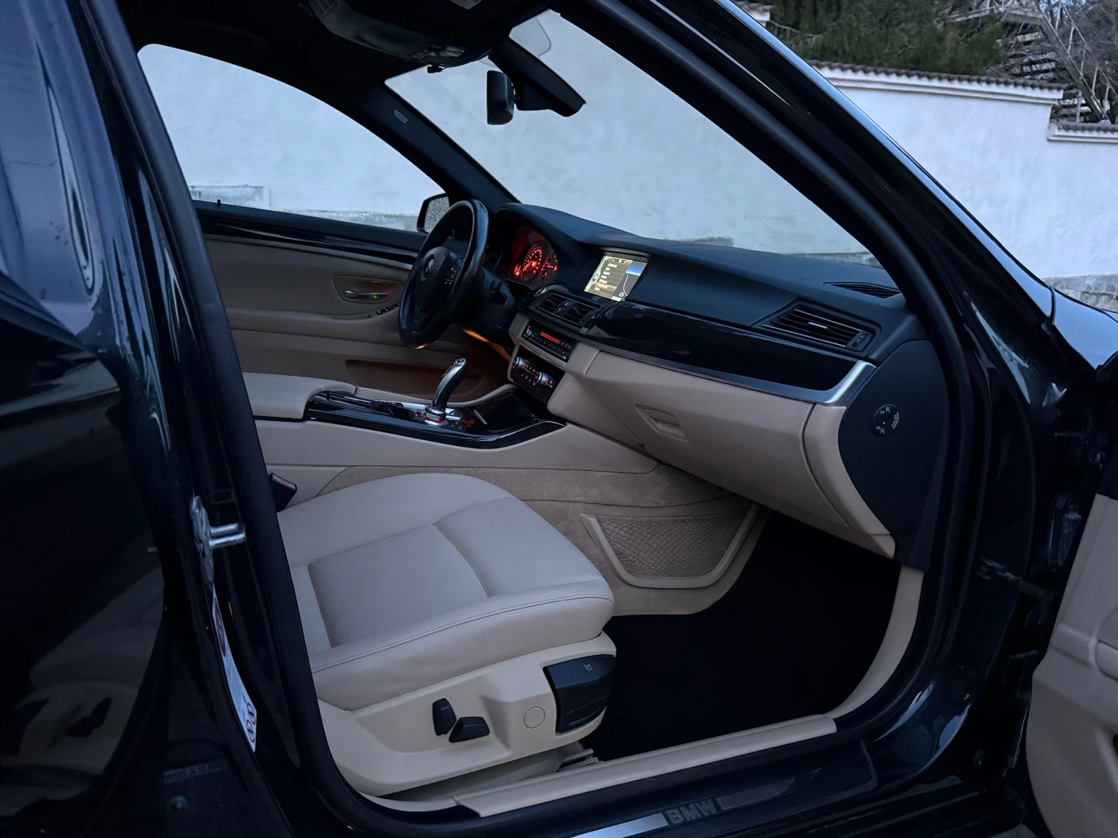 BMW 520 2.0 D  | Mobile.bg   9