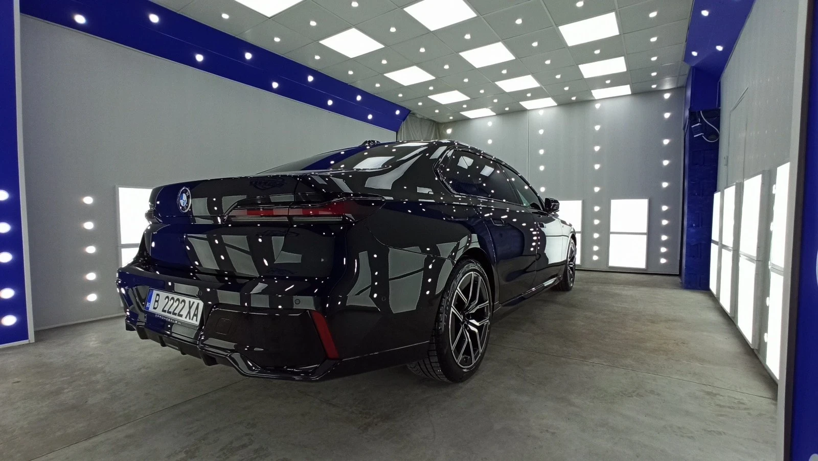 BMW 740 M-paket X-drive - изображение 8