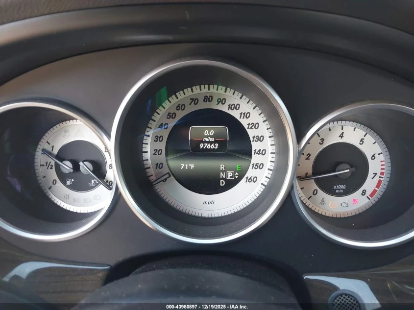 Mercedes-Benz CLS 400 3.0L V-6 DI, DOHC, VVT, TURBO, 329HP Rear Wheel | Mobile.bg � ����������� 13