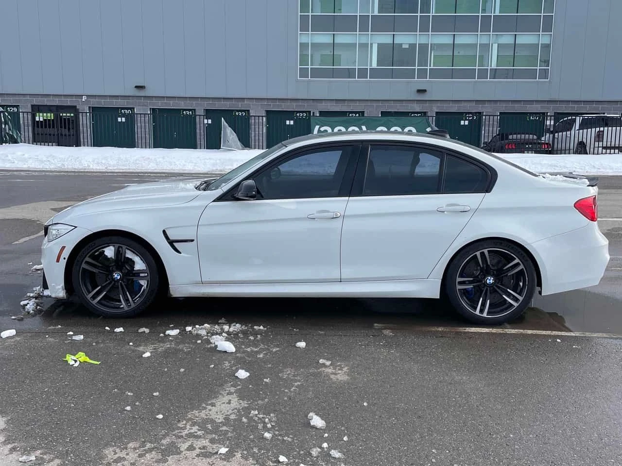 BMW M3  * CARFAX * DCT * 360 * H/K, снимка 2 - Автомобили и джипове - 53818767