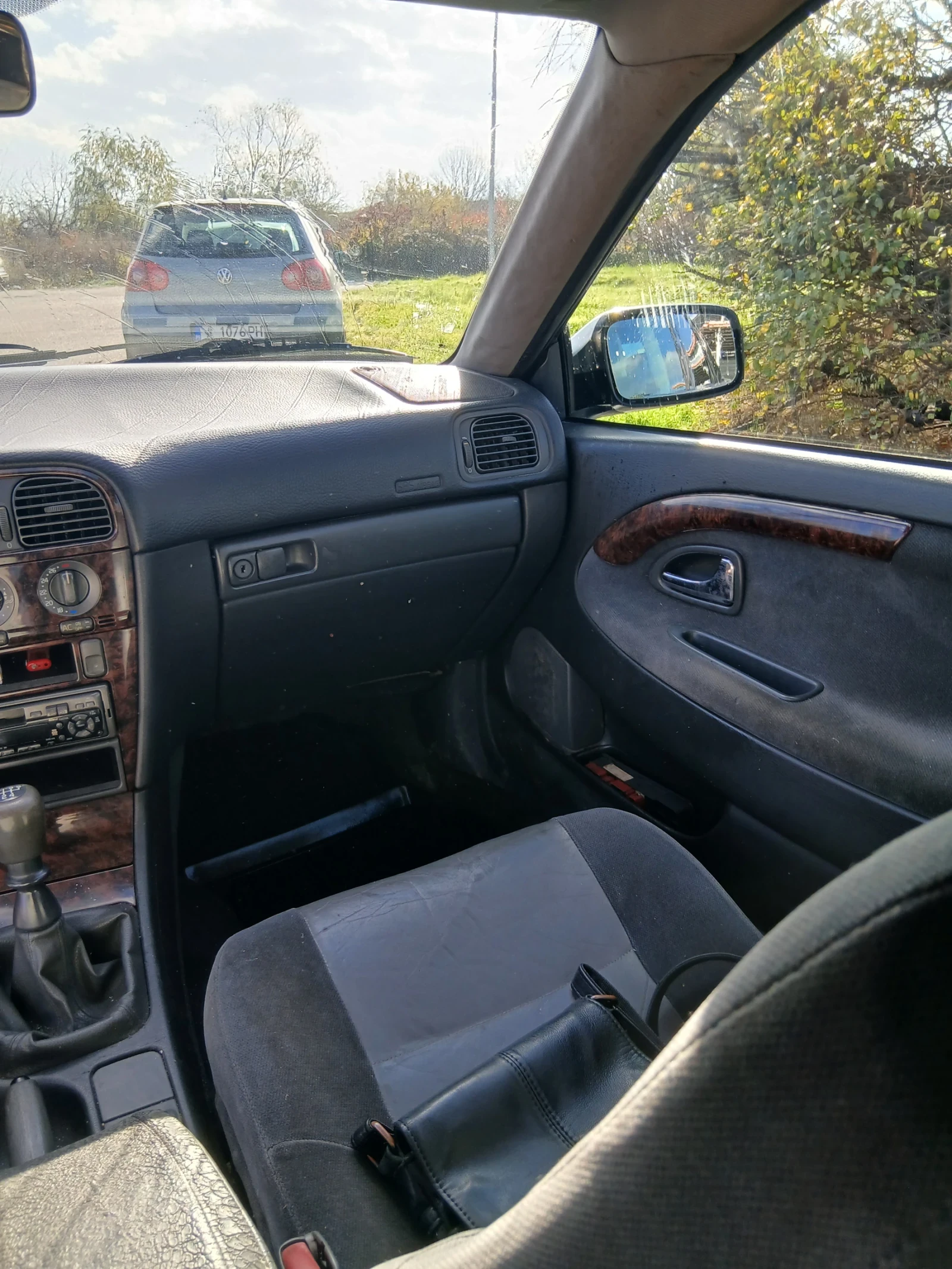 Volvo V40, снимка 13 - Автомобили и джипове - 53836447