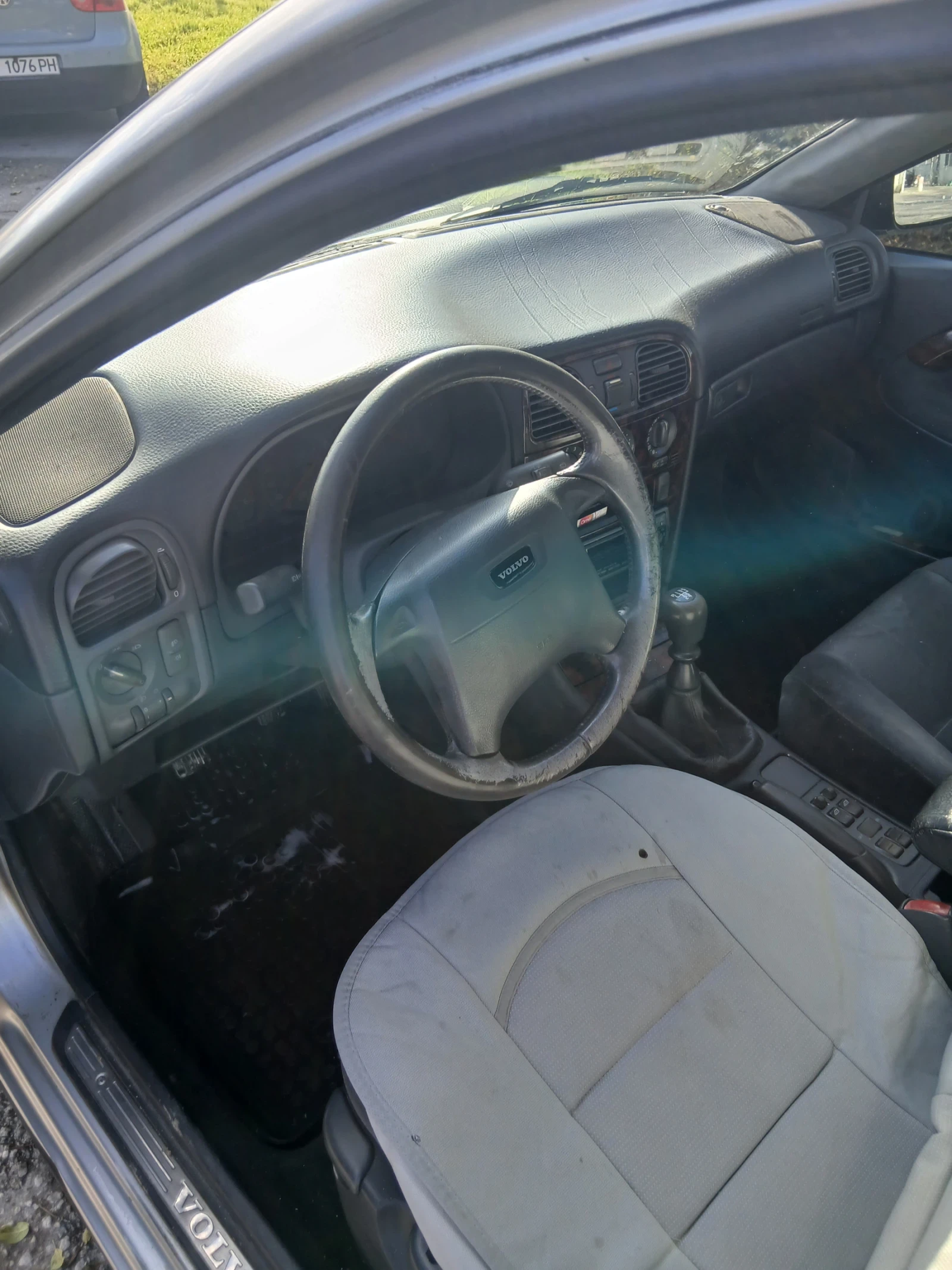 Volvo V40, снимка 11 - Автомобили и джипове - 53836447