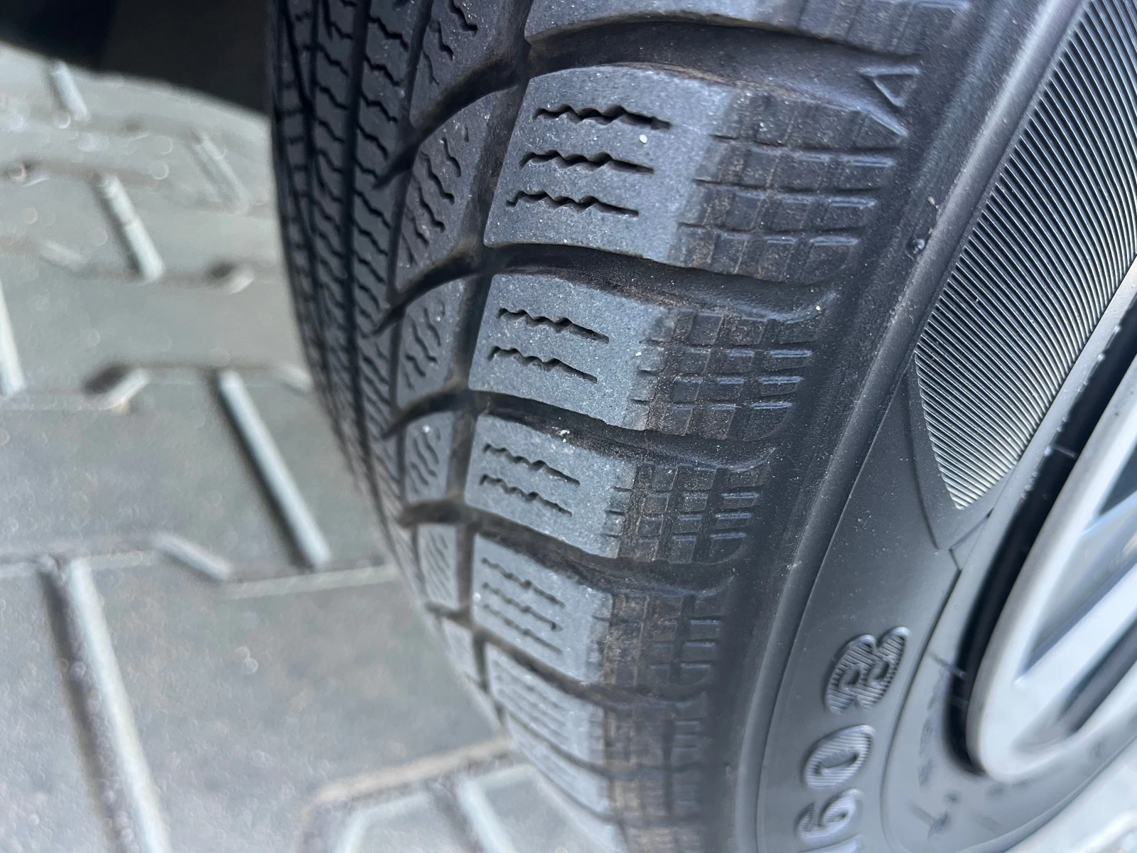 Renault Clio E-tech Hybrid 1.6, снимка 10 - Автомобили и джипове - 54145857