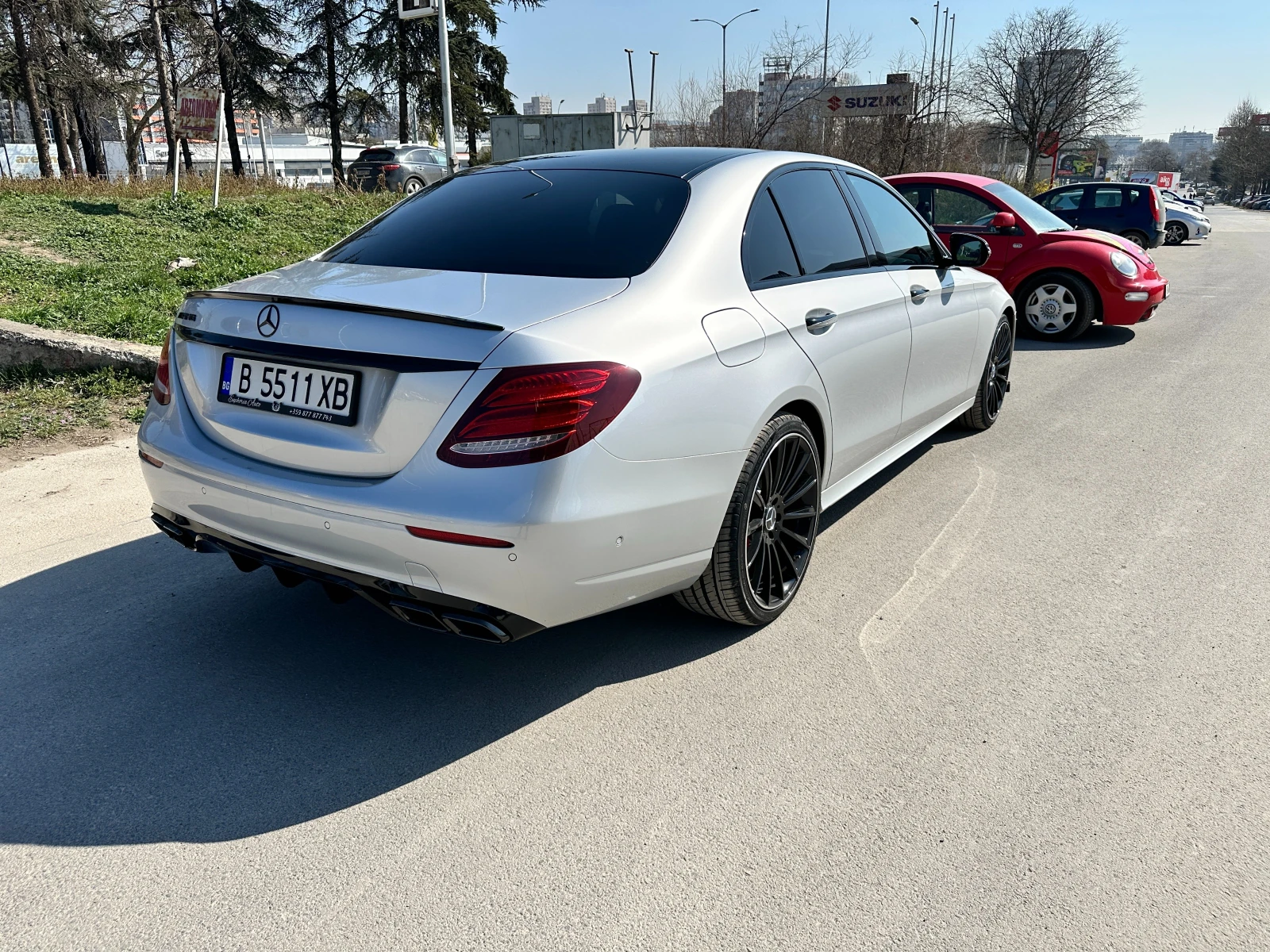 Mercedes-Benz E 350 AMG Pack Carbon, снимка 2 - Автомобили и джипове - 54281969