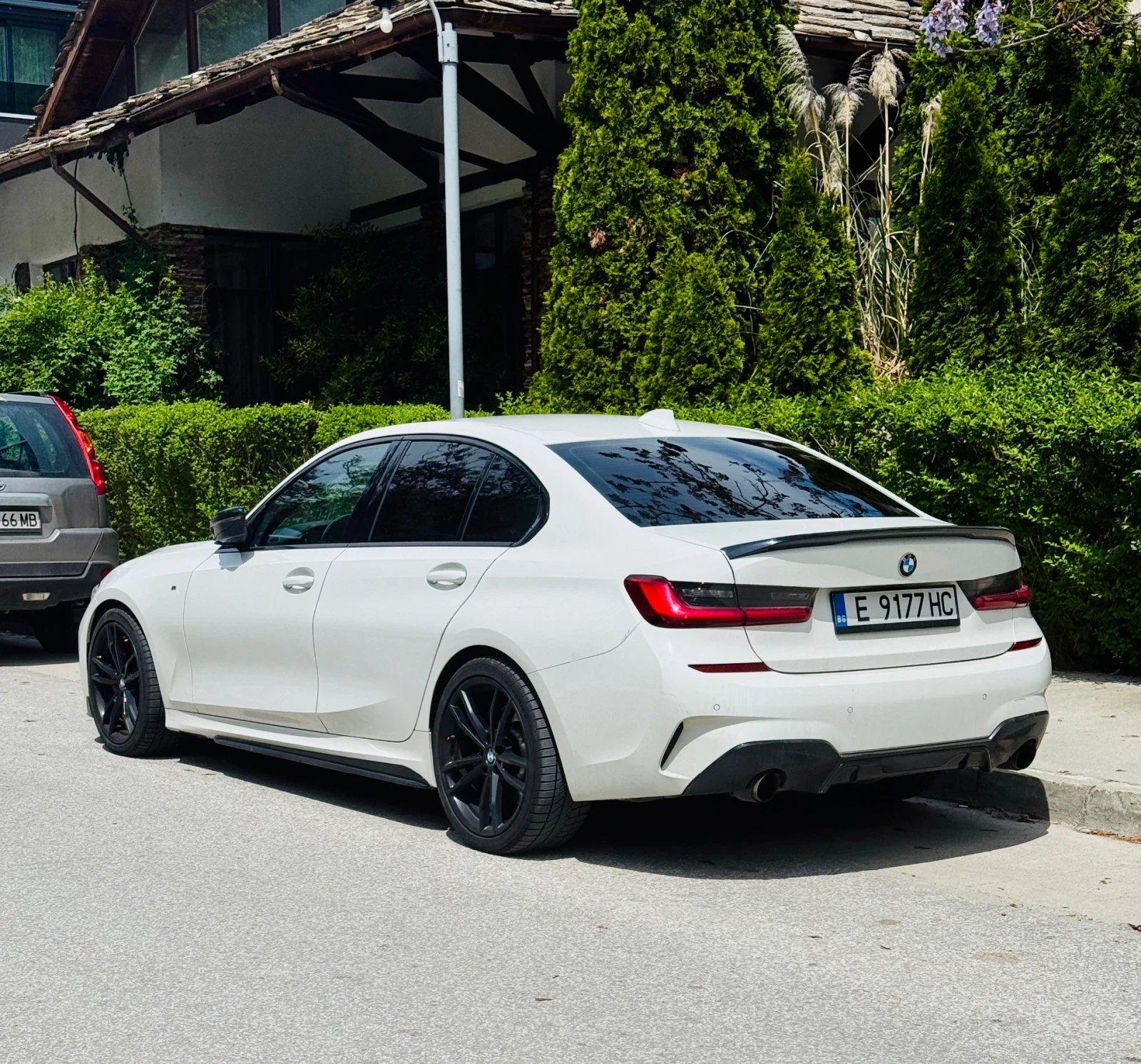 BMW 330 M Performance, Laser, снимка 6 - Автомобили и джипове - 54744391