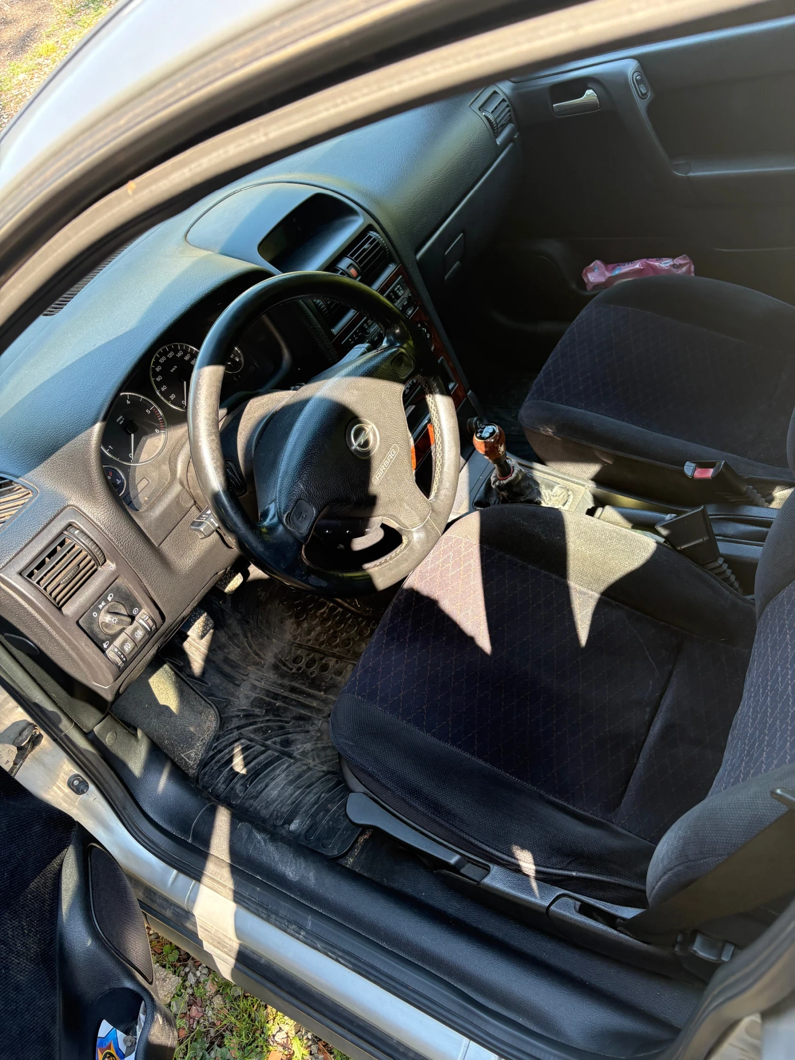 Opel Astra, снимка 4 - Автомобили и джипове - 55067498