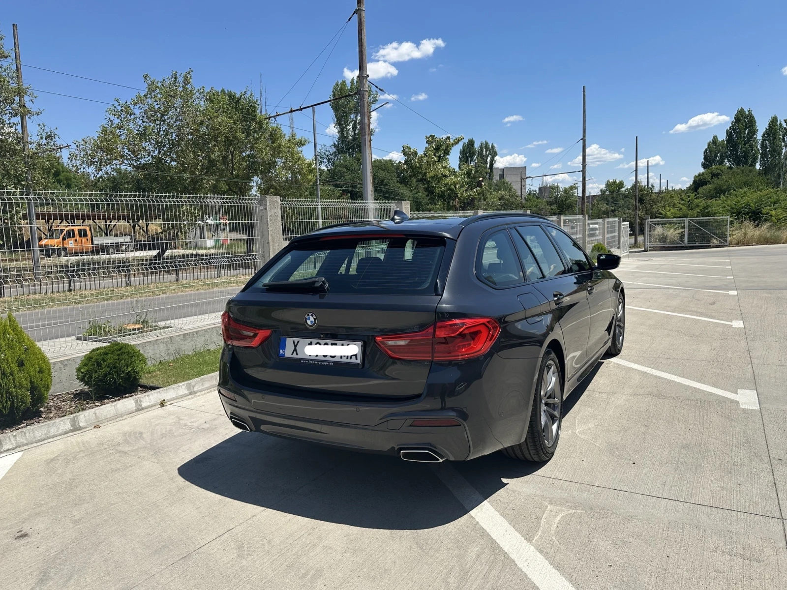 BMW 530 530dxDrive Touring JN51  M Sportpacket, снимка 2 - Автомобили и джипове - 55211564
