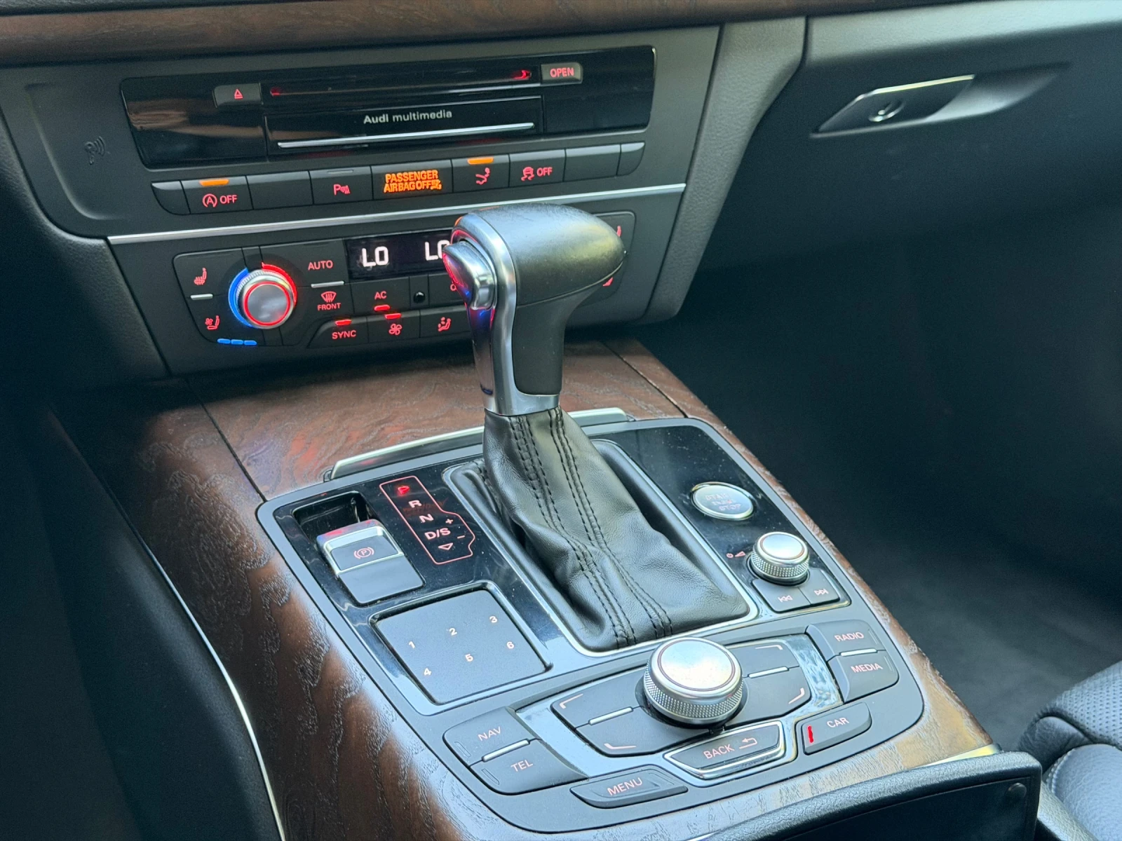 Audi A7 3.0TFSI, снимка 14 - Автомобили и джипове - 55464044