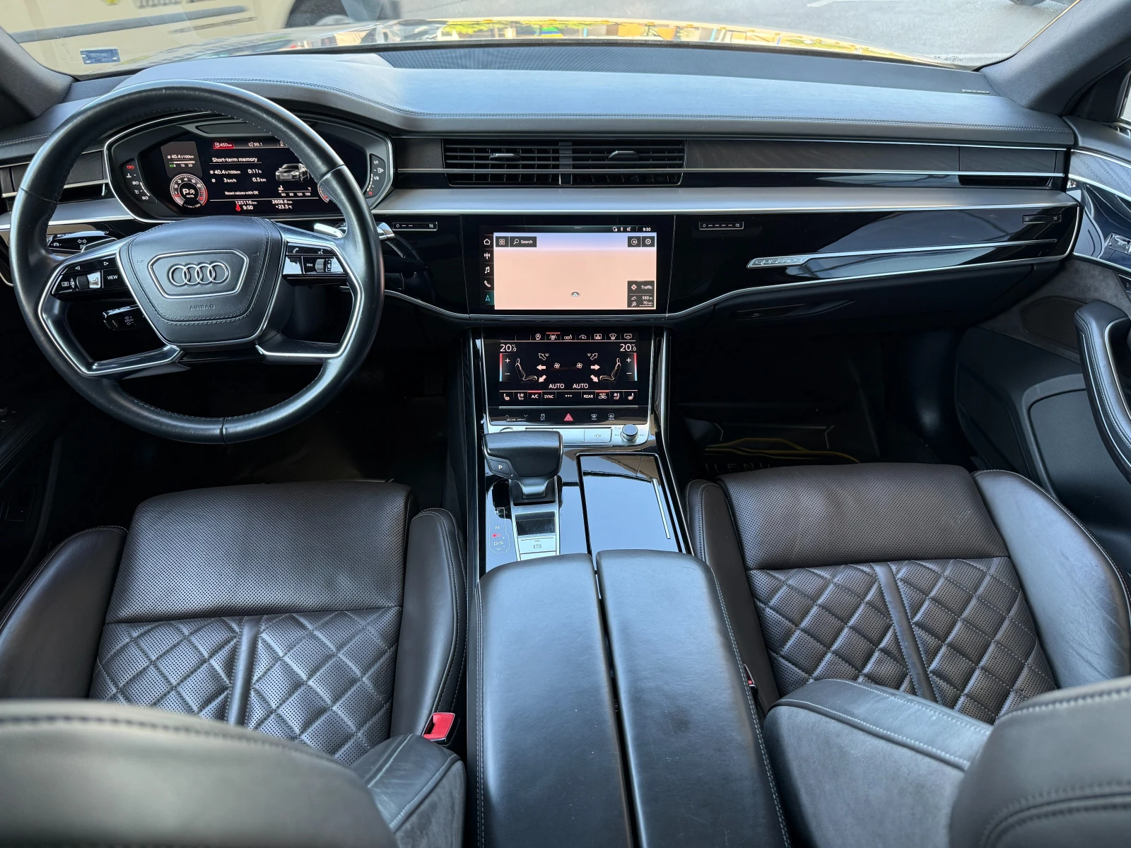 Audi A8 L 6 МЕСЕЦА ГАРАНЦИЯ/55TFSI 340к.с Реални Километри, снимка 10 - Автомобили и джипове - 55498830