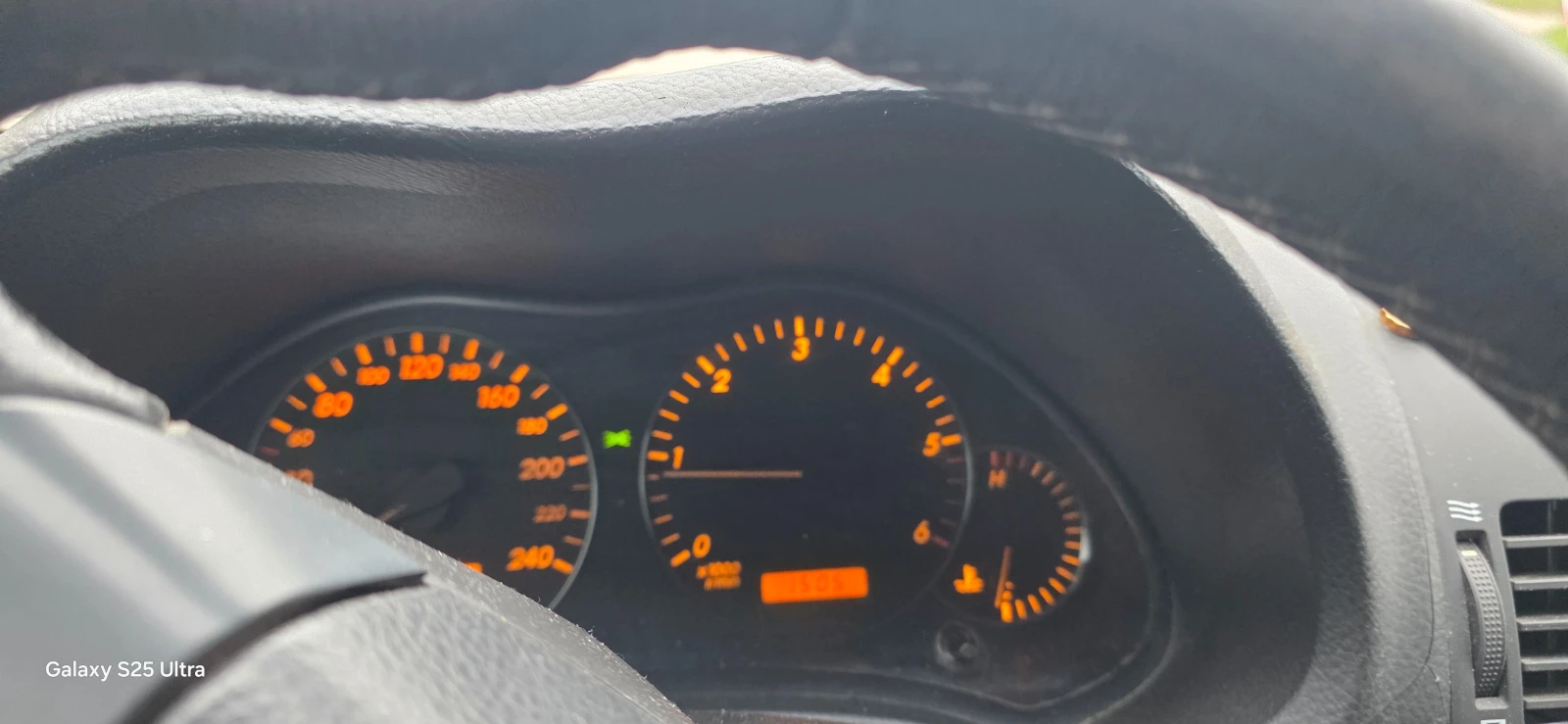Toyota Avensis 2.0d, снимка 10 - Автомобили и джипове - 56075177