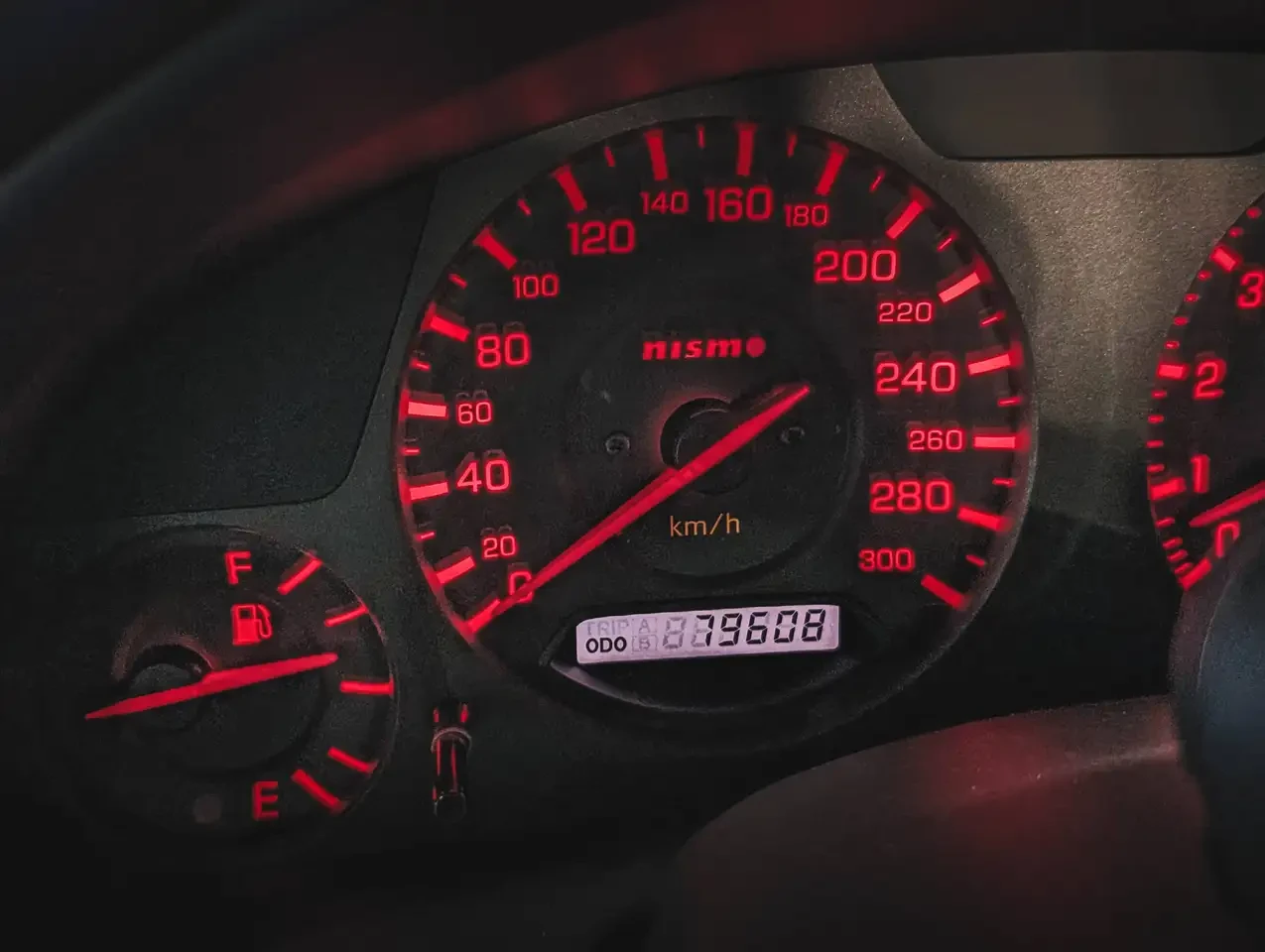 Nissan Skyline R34, снимка 12 - Автомобили и джипове - 56140144