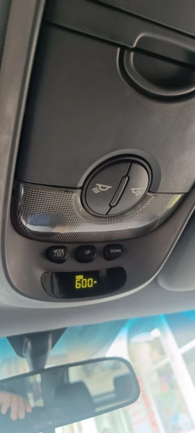 Обява за продажба на Kia Sorento 4* 4 Бързи И Бавни ~6 000 лв. - изображение 3 | Auto.bg Обява за продажба на Kia Sorento 4* 4 Бързи И Бавни ~6 000 лв. - изображение 3