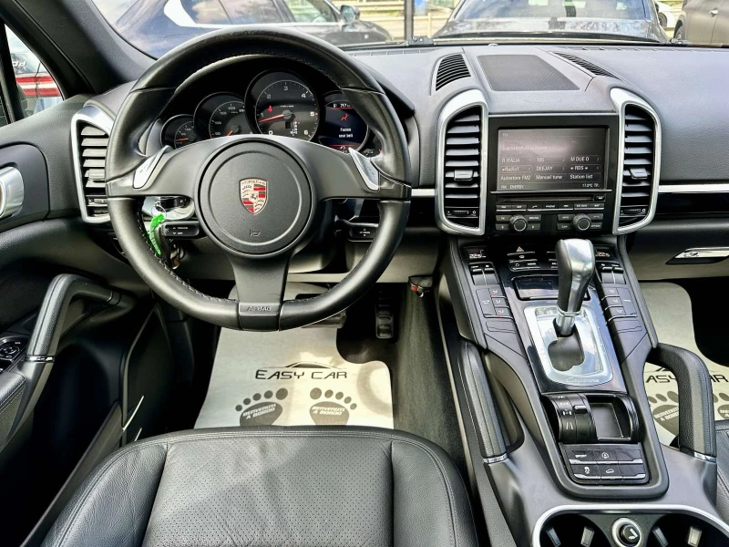 Porsche Cayenne 3.0 D, снимка 8 - Автомобили и джипове - 49761844
