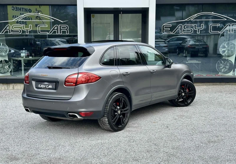 Porsche Cayenne 3.0 D, снимка 3 - Автомобили и джипове - 49761844