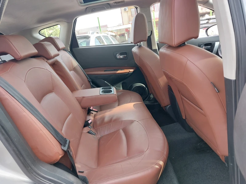 Nissan Qashqai 1.6i* 36м. х 271лв.* , снимка 13 - Автомобили и джипове - 49920559