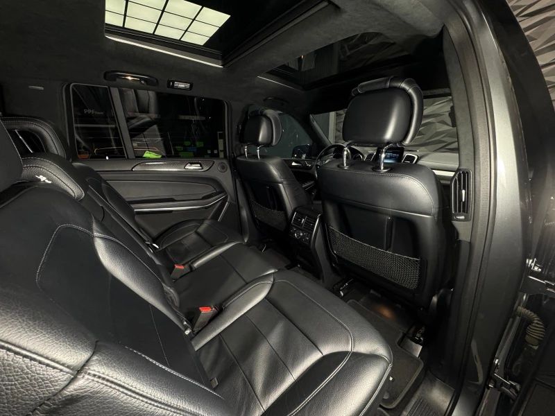 Mercedes-Benz GLS AMG* Harmann* ОБДУХВАНЕ* PANO* 360CAM, снимка 10 - Автомобили и джипове - 52527194