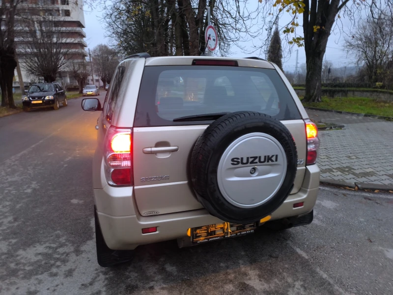 Suzuki Grand vitara 1.6I 4X4 газ, снимка 4 - Автомобили и джипове - 52574405
