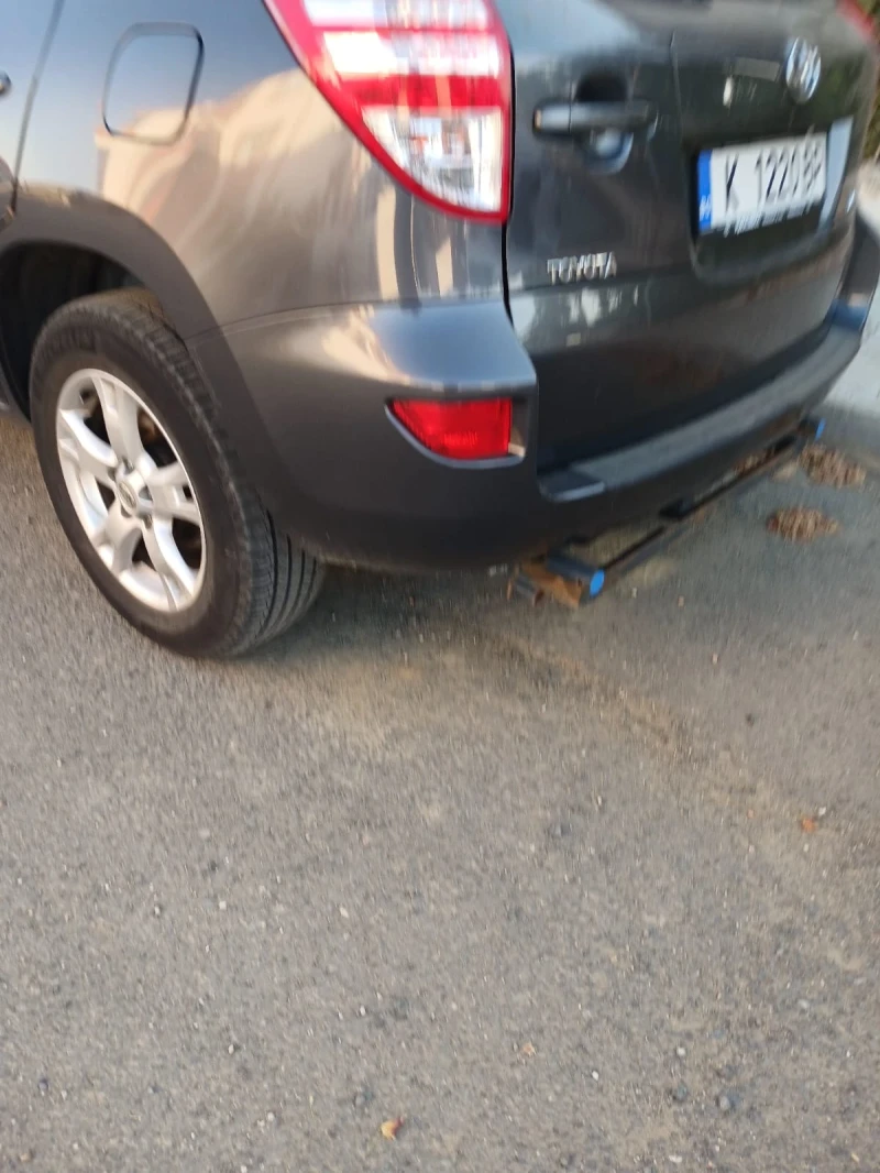 Toyota Rav4 2.2D4D-LUXURY-136k.c., снимка 7 - Автомобили и джипове - 53101813