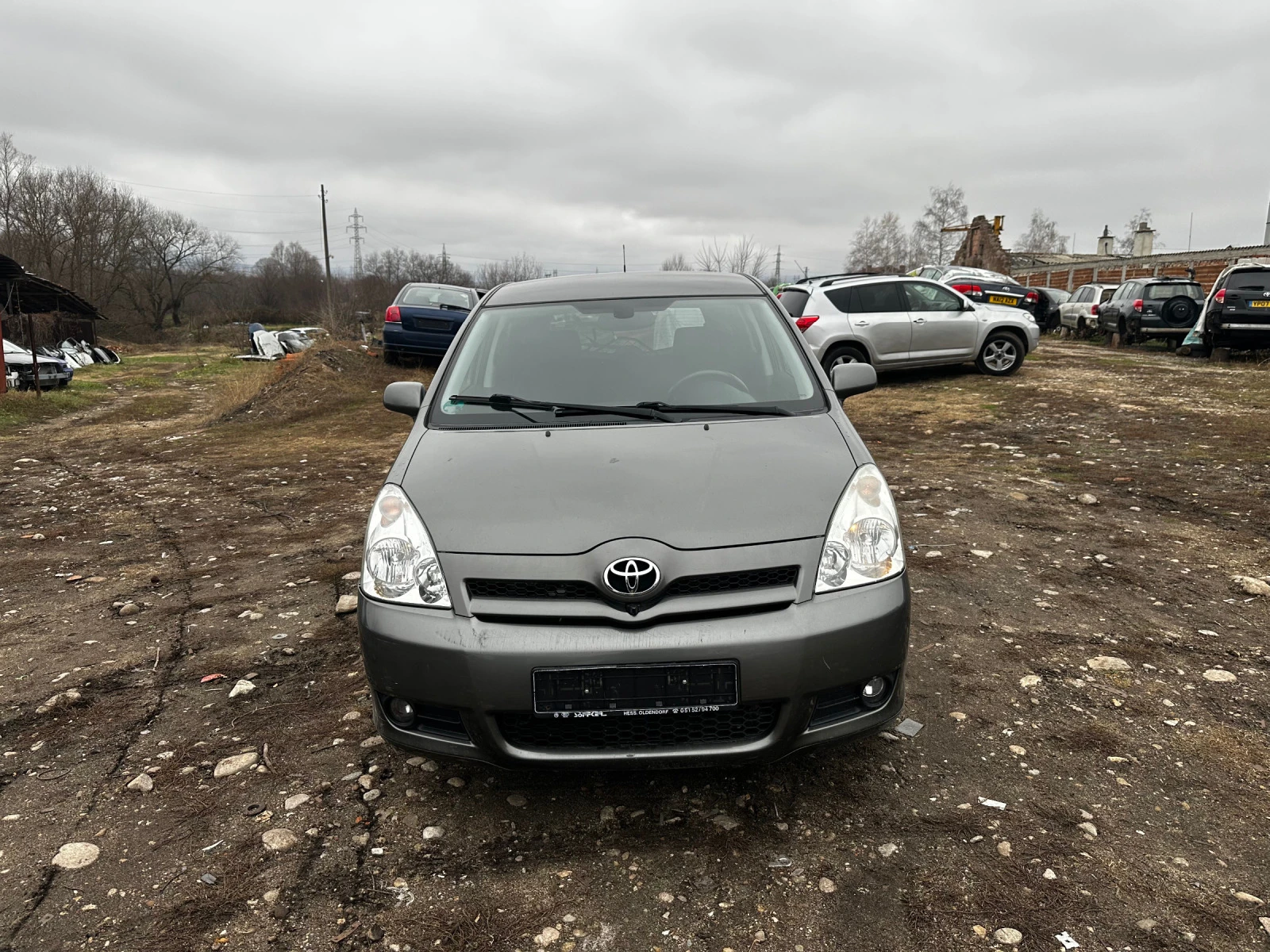 Toyota Corolla verso 2.2 D-Cat 177к.с НАВИГАЦИЯ 360Камери - изображение 2