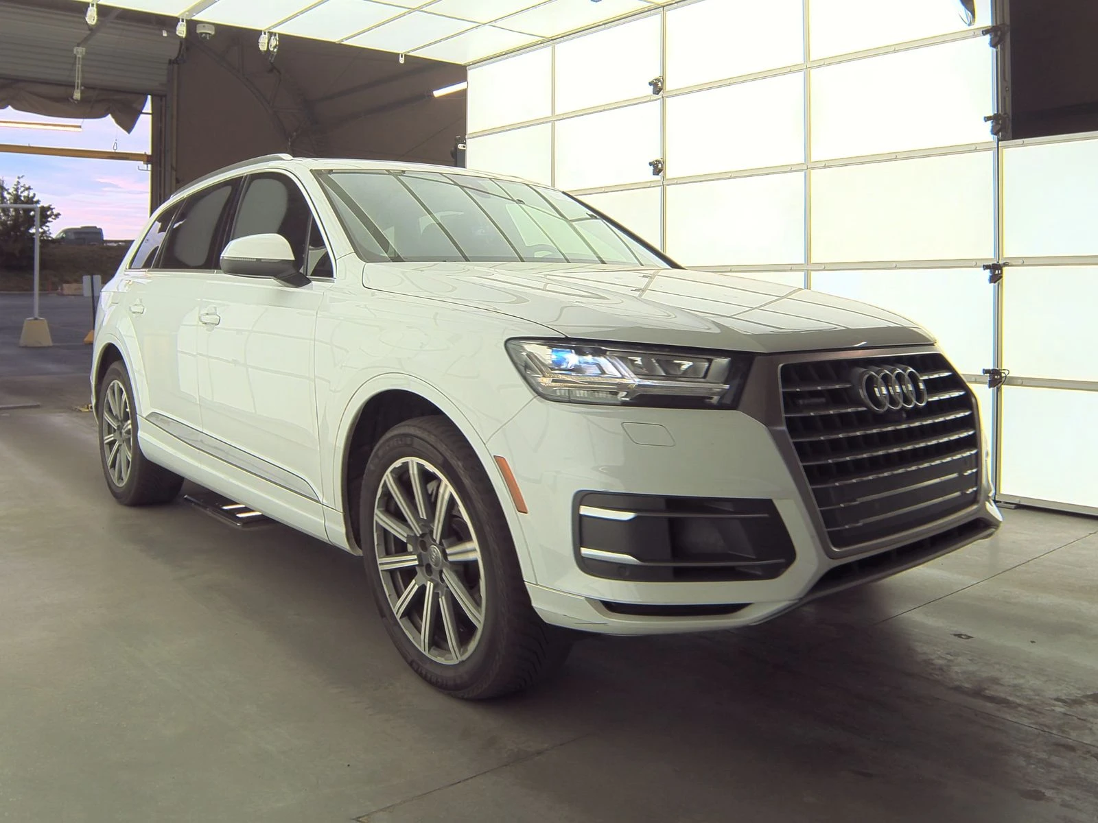 Audi Q7 Premium Plus Обдух* Диг.табло* Full LED* Пано*  - изображение 3