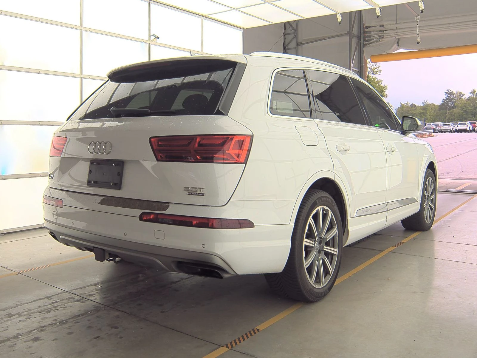 Audi Q7 Premium Plus Matrix* Обдух* Диг.табло* 8ZF* Пано*  - изображение 4