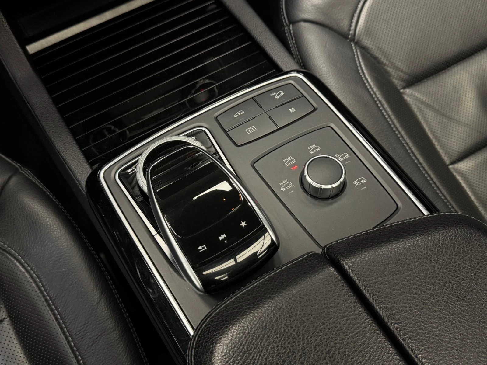 Mercedes-Benz GLS AMG* Harmann* * PANO* 360CAM | Mobile.bg   13