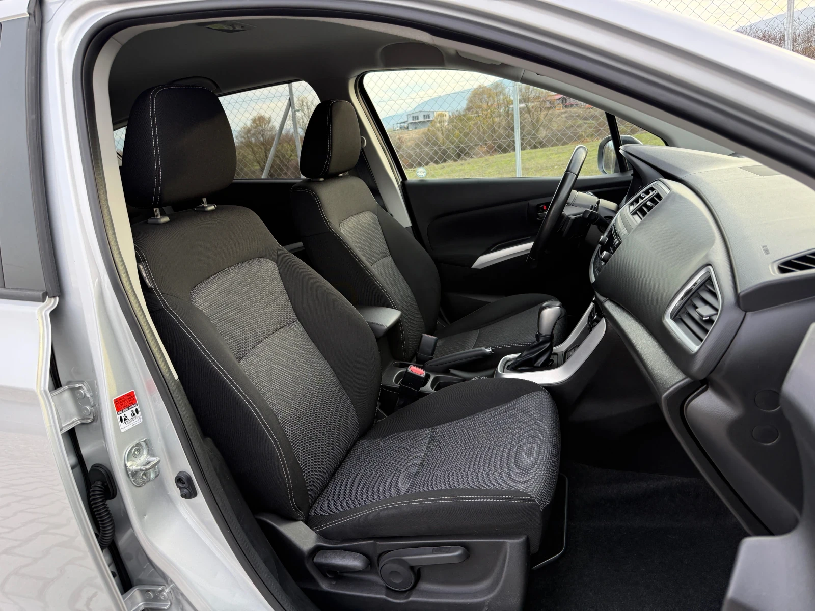 Suzuki SX4 S-Cross 1.6i AUTOMAT 4x4 | Mobile.bg   13